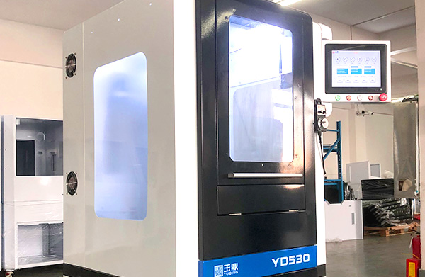 玉石五軸雕刻機(jī)價(jià)格多少一臺(tái)的？